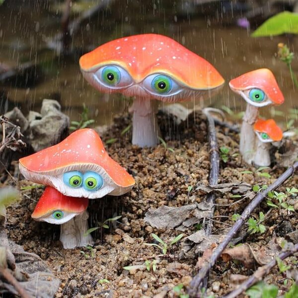 cute-mushroom-figurine