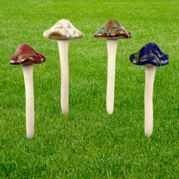 mushroom-garden-stakes
